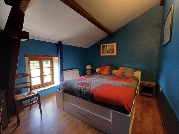 Maison  5 pièce(s)  4 chambre(s)  168 m²