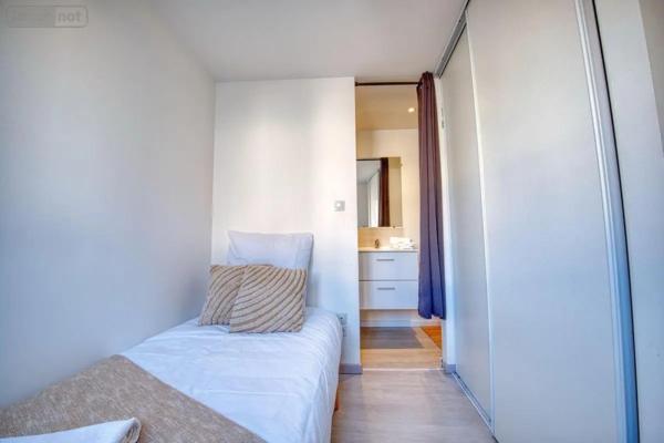 Location - Appartement Reims 51100 1 pièce 16 m 2