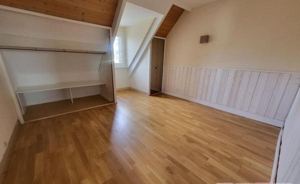 Grande maison familiale, 5 chambres  proche gare