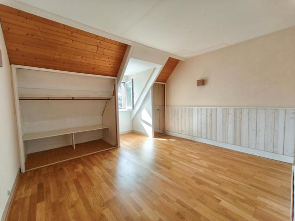 Grande maison familiale, 5 chambres, proche gare