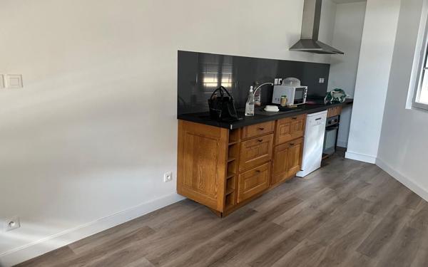 Maison à louer    3 pièces •  Cosne-Cours-sur-Loire