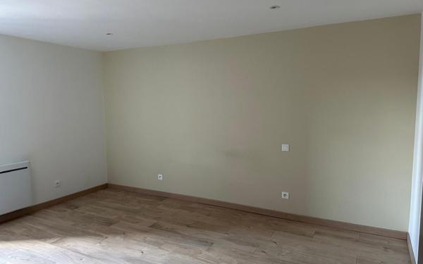 Maison à louer    3 pièces •  Cosne-Cours-sur-Loire