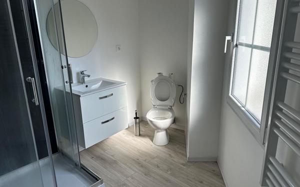 Maison à louer    3 pièces •  Cosne-Cours-sur-Loire