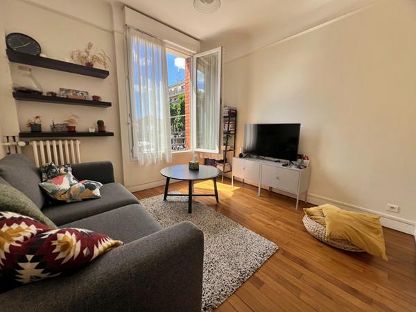 Charme, lumière et état impeccable 2 pièces coup de coeur