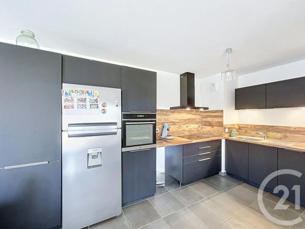 Appartement F4 à vendre  4 pièces - 89,36 m 2   COURNON D AUVERGNE  - 63
