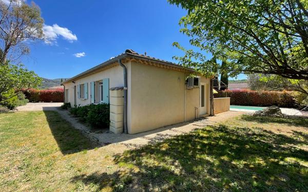 Maison à vendre    3 pièces •  Vallon-Pont-d'Arc