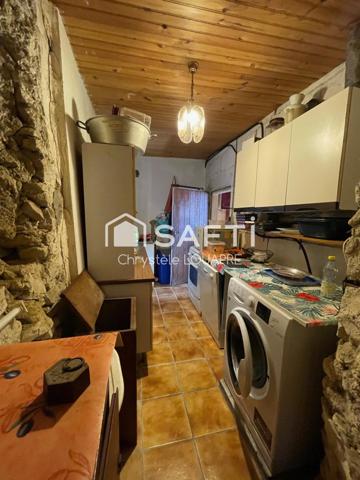 Maison charentaise 3 chambres à rénover