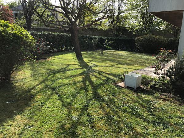 Appartement Maisons Laffitte 5 pièce(s) Loyer 2 200 €/mois charges comprises **  - Référence  4058