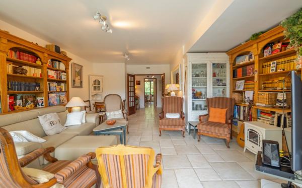 Appartement à vendre    3 pièces • 90 m2 Anglet