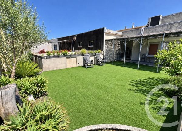 Appartement T4 à vendre  4 pièces - 133,22 m 2   MARTIGUES  - 13