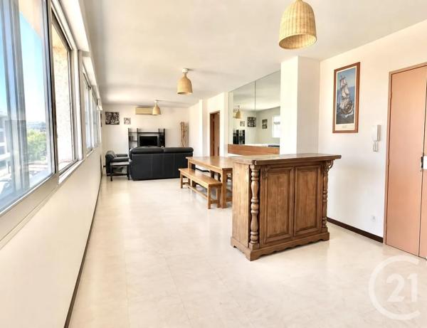 Appartement T4 à vendre  4 pièces - 133,22 m 2   MARTIGUES  - 13