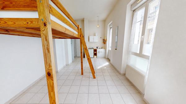 Studio 24m2