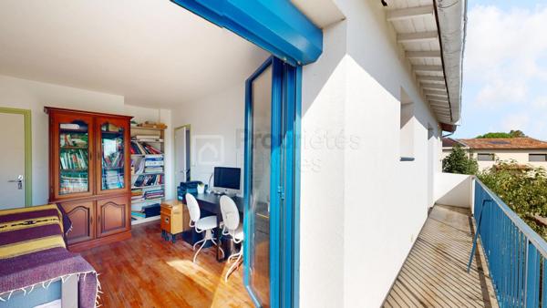Maison rénovée avec garage à Ramonville