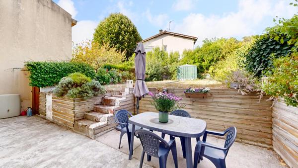 Maison rénovée avec garage à Ramonville