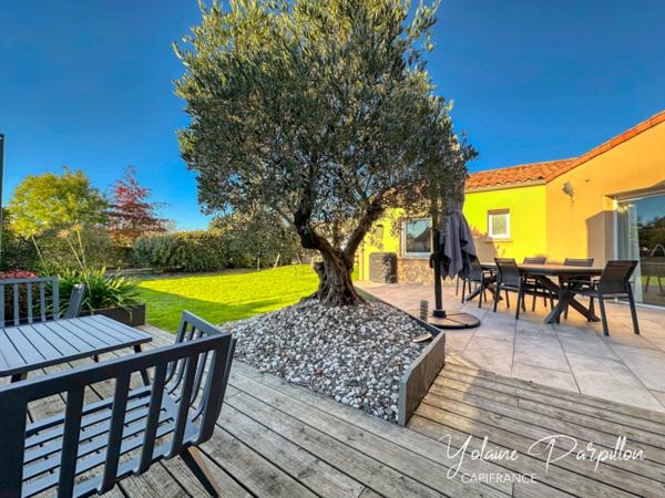 Maison à vendre de plain-pied avec 3 chs + 1 bureau, 594 m² de terrain - MONTAIGU VENDEE (85)