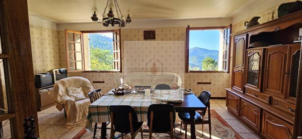 Maison familiale, lumineuse, vue magnifique, calme