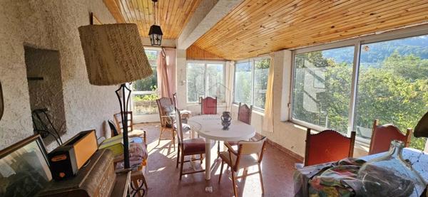 Maison familiale, lumineuse, vue magnifique, calme