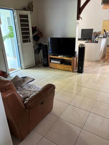 Ducos Grande Savane – Ensemble immobilier 264 m² – Fort potentiel locatif