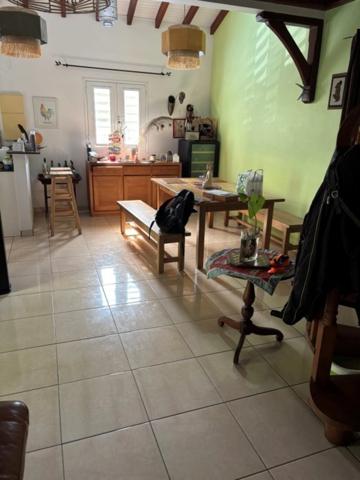Ducos Grande Savane – Ensemble immobilier 264 m² – Fort potentiel locatif