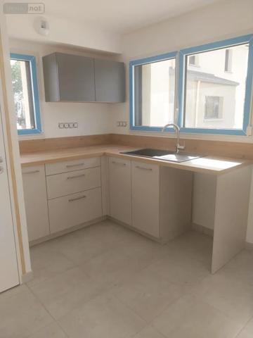 Location - Maison Dol-de-Bretagne 35120 5 pièces 89 m 2 829 m 2