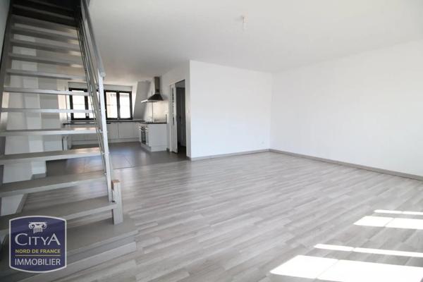 Appartement à louer 4 pièces 86.57m² Boulogne-sur-Mer (62200)
