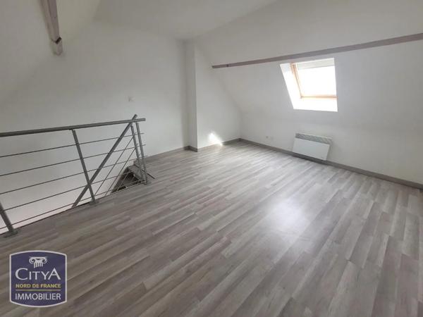 Appartement à louer 4 pièces 86.57m² Boulogne-sur-Mer (62200)