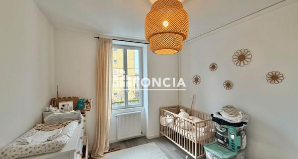 À vendre Appartement 4 pièces 73.4 m² - Jassans-riottier 01480