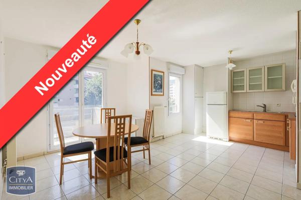 Appartement à vendre 2 pièces 46.3m² Saint-Martin-d'Hères (38400)