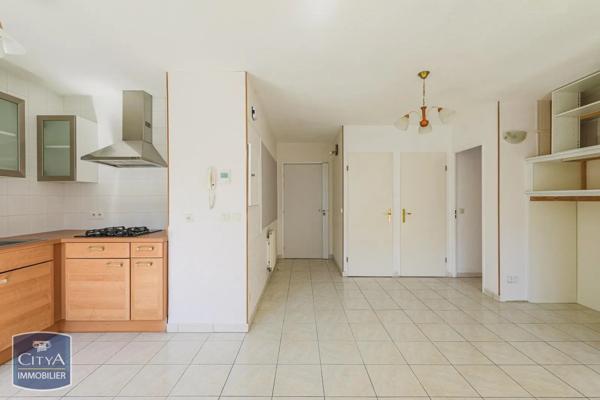 Appartement à vendre 2 pièces 46.3m² Saint-Martin-d'Hères (38400)