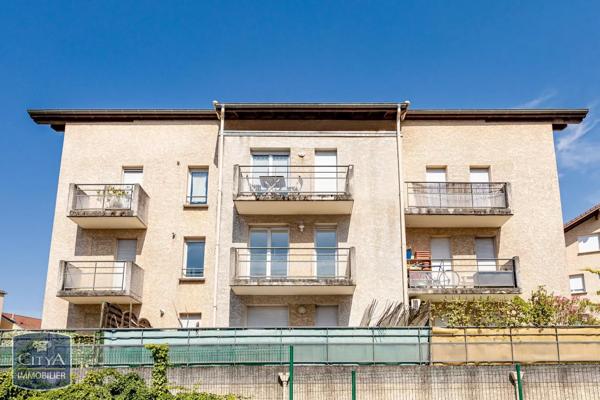 Appartement à vendre 2 pièces 46.3m² Saint-Martin-d'Hères (38400)