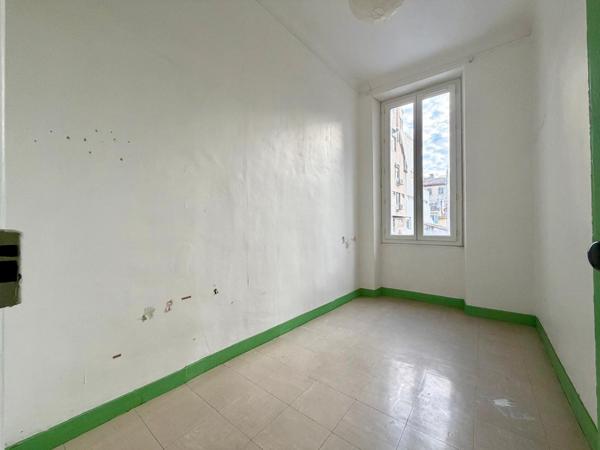 Appartement
         3 pièces
        - 51 m² Exclusivité 159 000 € *