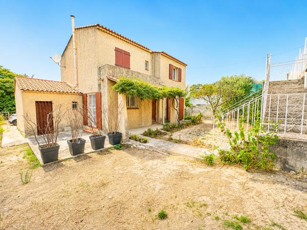 Maison
         6 pièces
        - 110 m² 322 000 € *