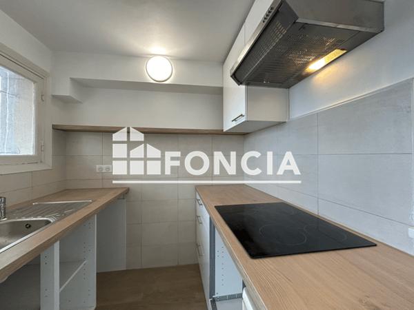 Location Studio 33.61 m² - 10 AVENUE DU MIDI Antibes 06600