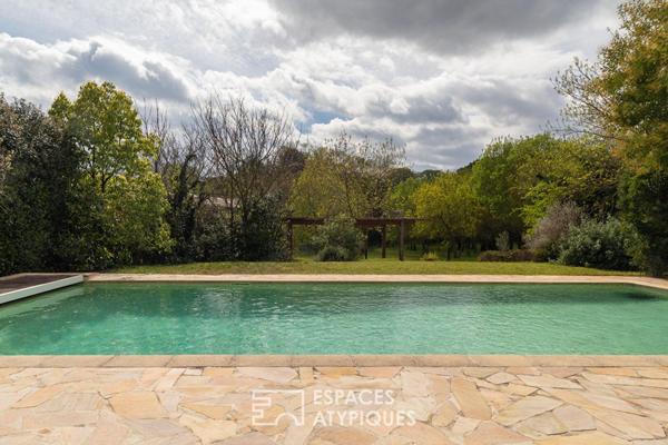 Maison d’architecte baignée de lumière aux portes de Montpellier