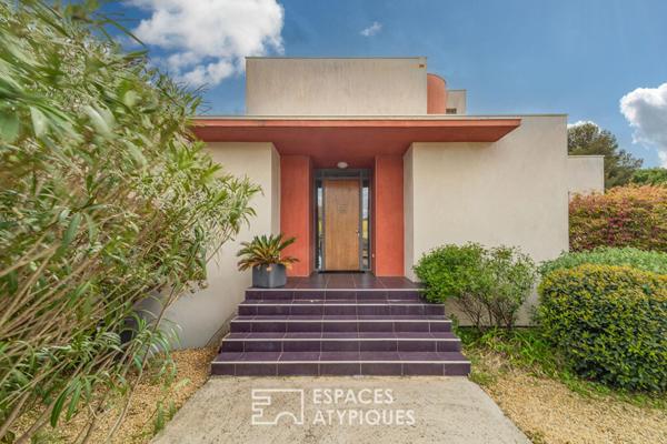 Maison d’architecte baignée de lumière aux portes de Montpellier
