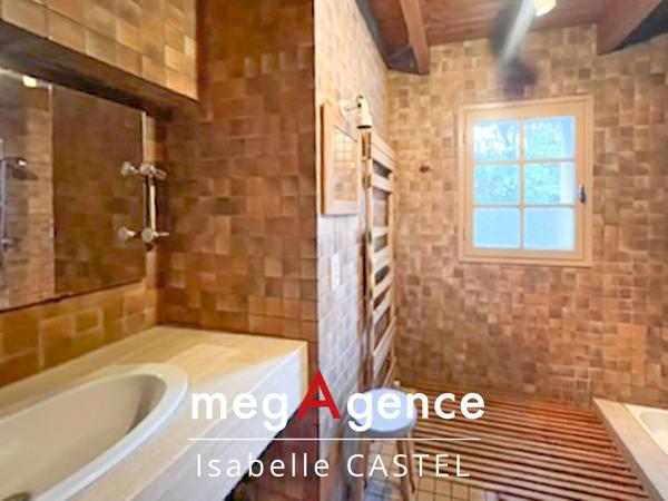 Maison à LA BARRE-DE-MONTS, 85550 - 7 pièces 175m²