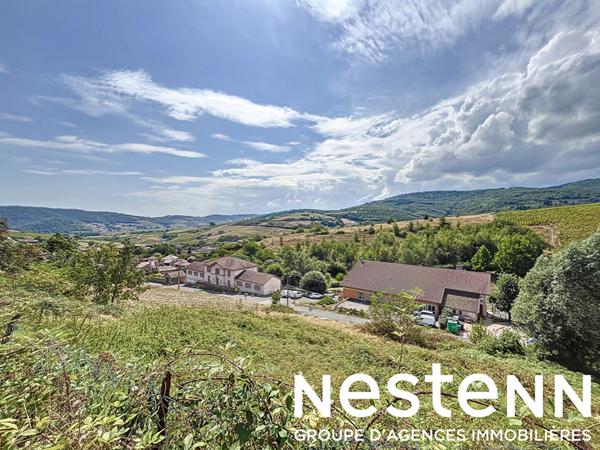 A vendre: Maison ancienne à rénover 4 chambres + dépendances - 69840 JULLIÉ