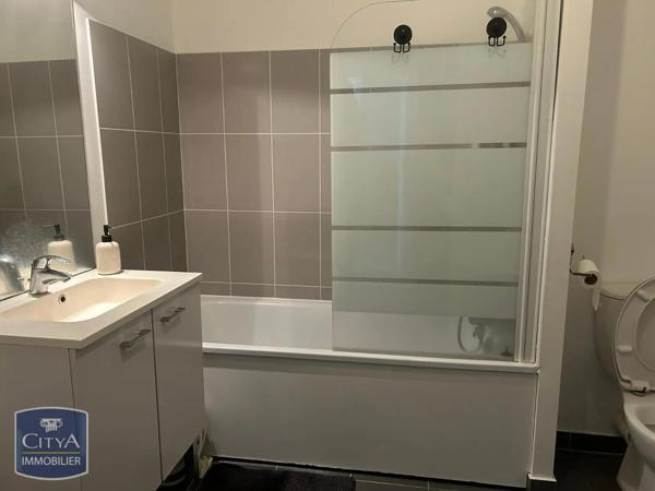 Appartement à louer 2 pièces 42.49m² Saint-Thibault-des-Vignes (77400)