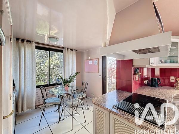 Maison à vendre 8 pièces 245 m² Rueil-Malmaison