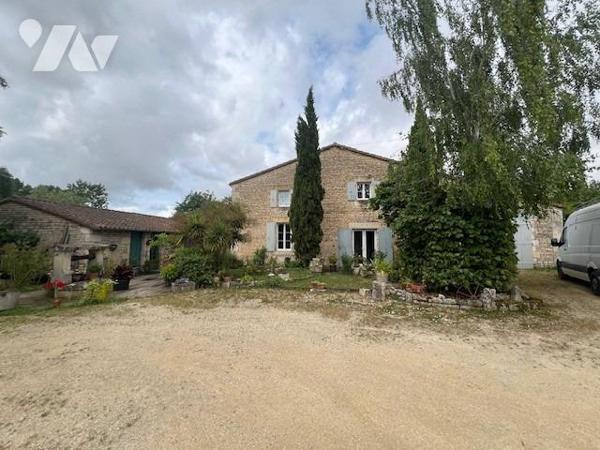 Propriété 7 pièces piscine jardin atelier