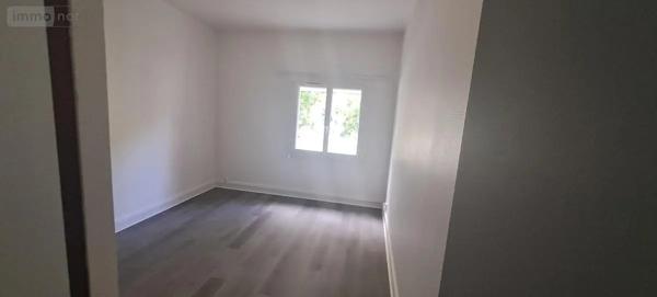 Location - Appartement Amiens 80000 1 pièce 25 m 2