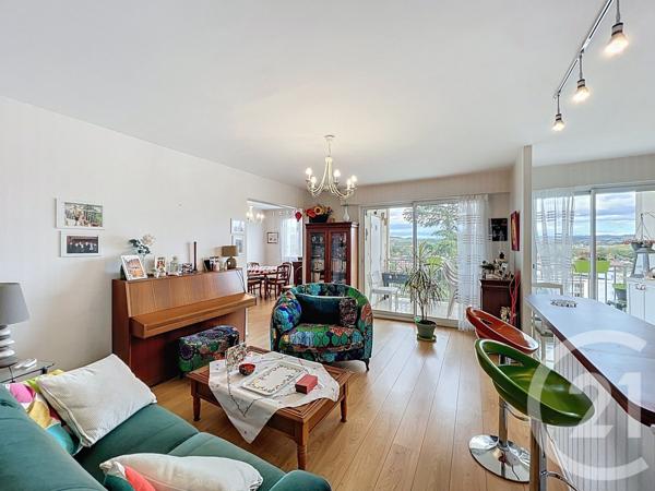 Appartement F5 à vendre  5 pièces - 91 m2 COURNON D AUVERGNE - 63