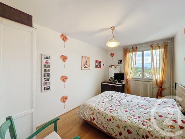 Appartement F5 à vendre  5 pièces - 91 m2 COURNON D AUVERGNE - 63