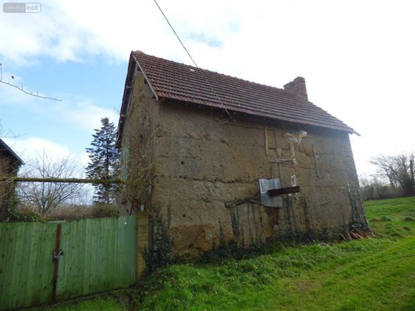 Maison à restaurer à vendre à Le Mesnilbus dans la Manche (50490), ref : MAIS1232