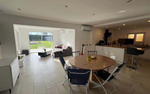 Maison à vendre    4 pièces • 98,59 m2 Ambarès-et-Lagrave