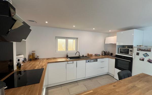 Maison à vendre    4 pièces • 98,59 m2 Ambarès-et-Lagrave