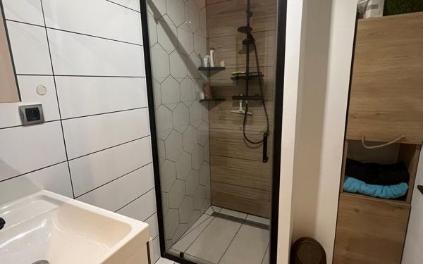 Maison à vendre    4 pièces • 98,59 m2 Ambarès-et-Lagrave