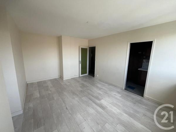 Appartement F2 à vendre  2 pièces - 39,10 m 2   GENNEVILLIERS  - 92