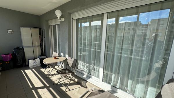 Appartement F3 (69 m²) à vendre à GRENOBLE en parfait état avec terrasse