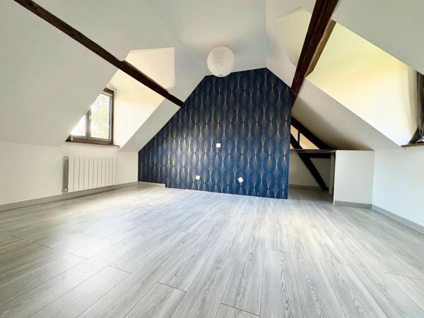 Maison à QUINCAMPOIX, 76230 - 6 pièces 130m²